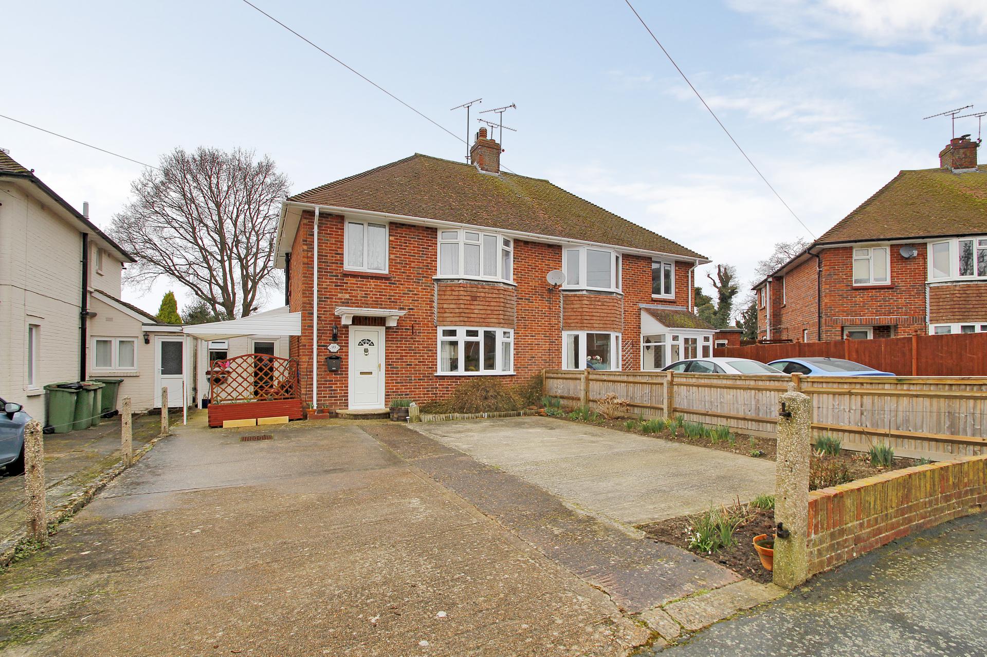 Estate Agents Horsham Mansell McTaggart