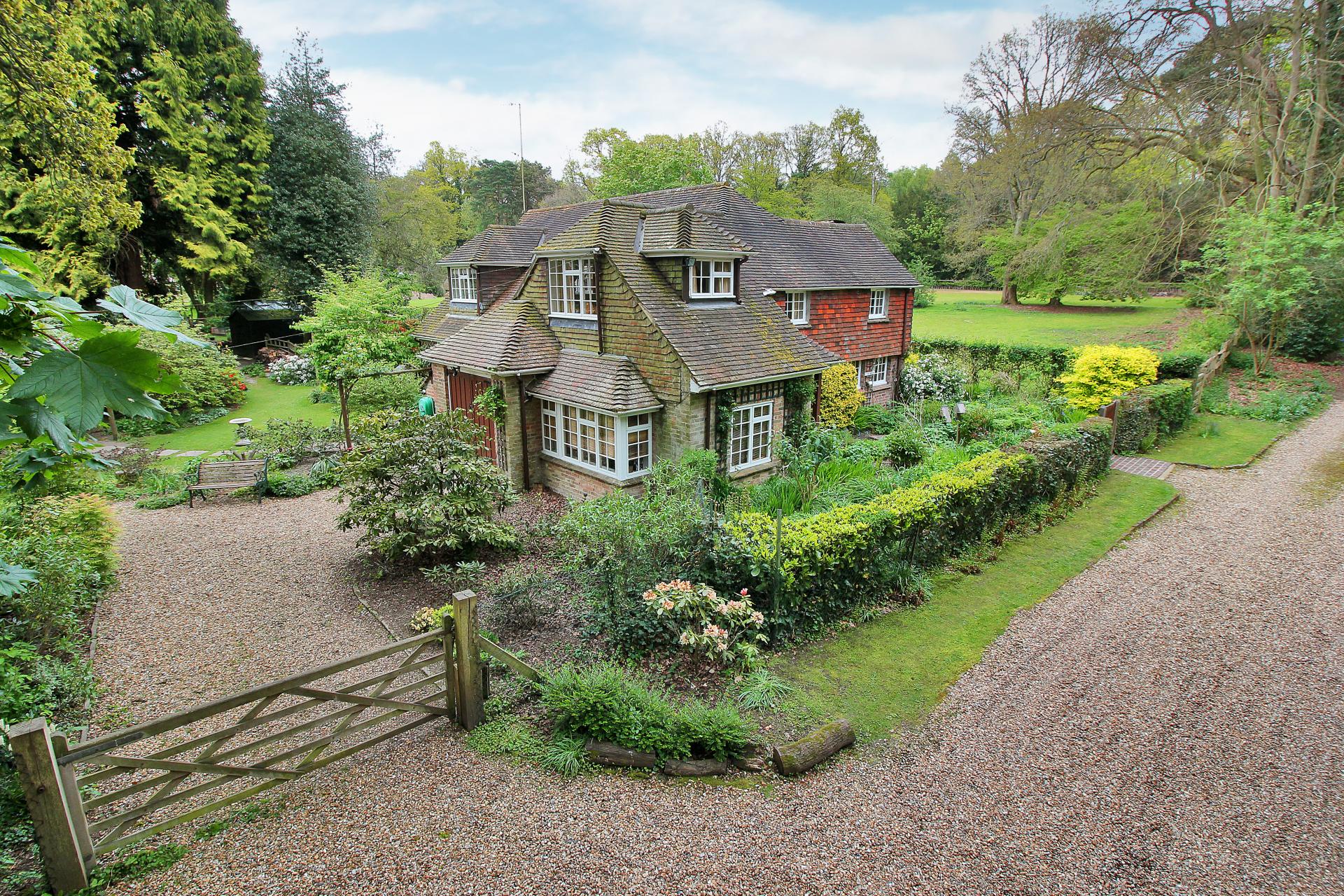 Estate Agents Copthorne Mansell McTaggart